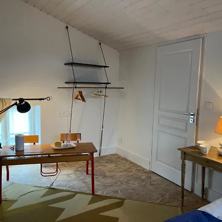 Le Clos De Flo 17 3* Saint-Rogatien