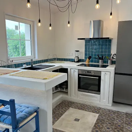 Le Clos De Flo 17 3*